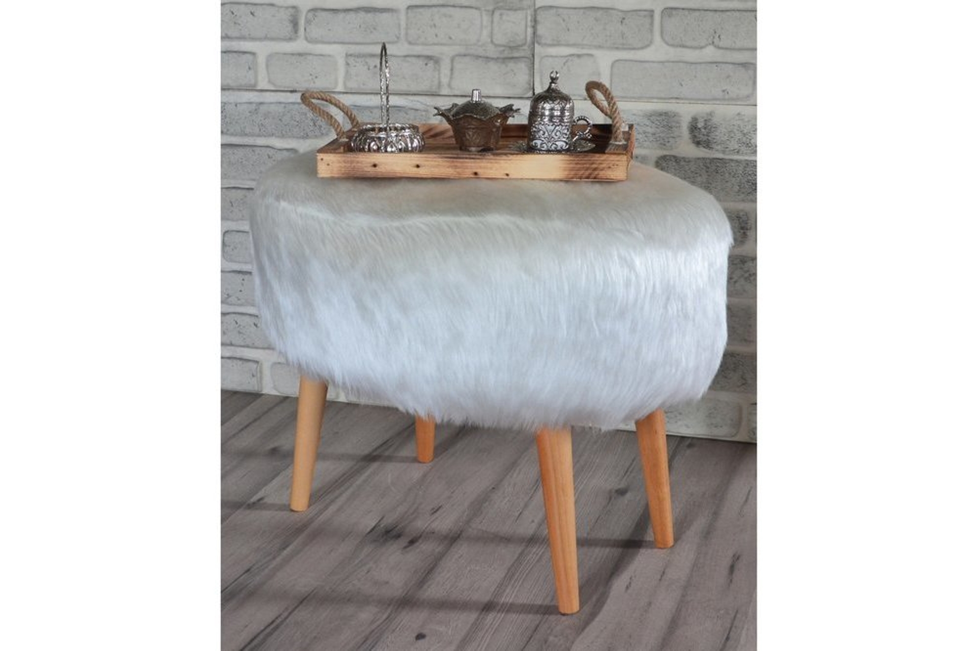 Valente Oval Peluş Puf- Beyaz -1