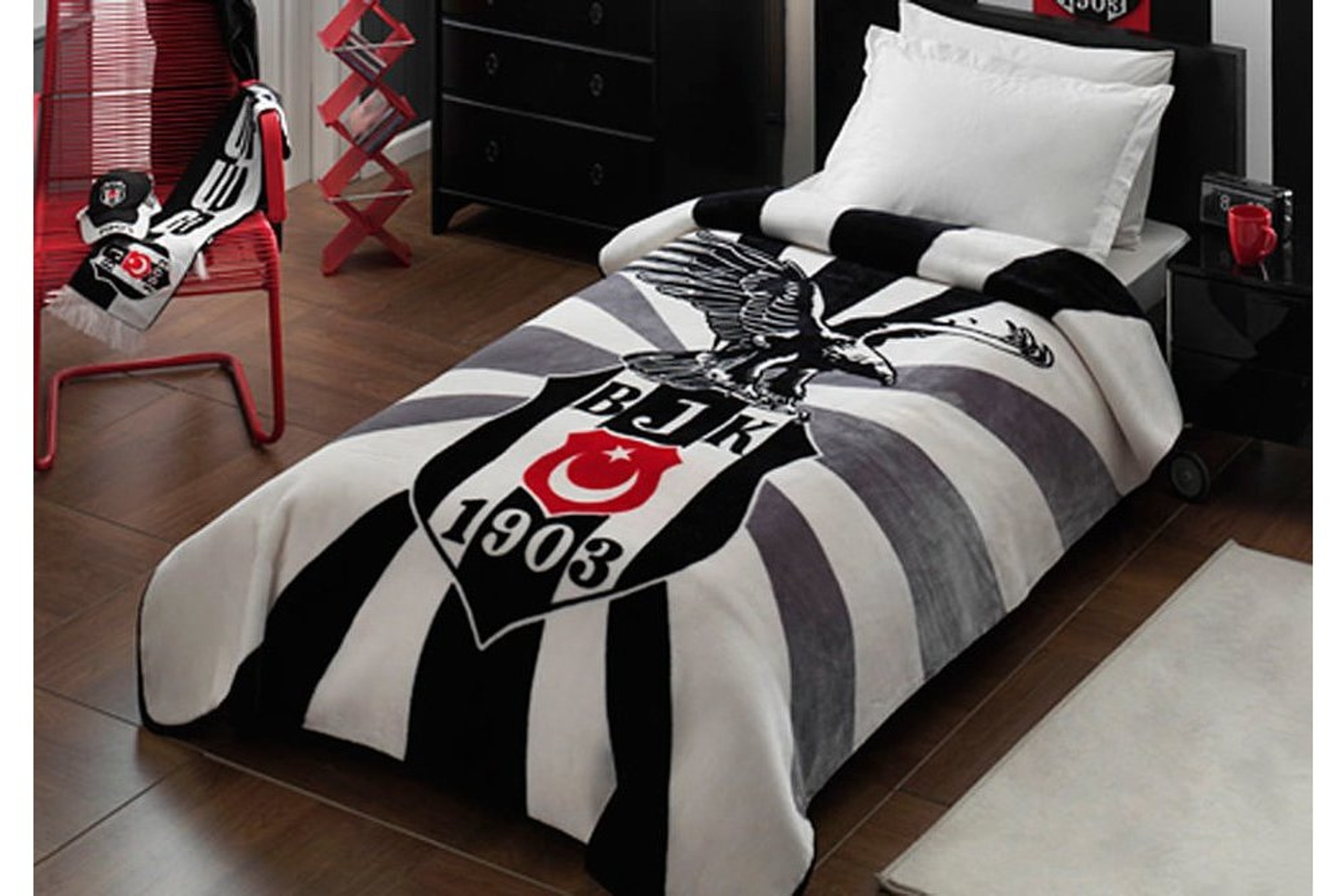 LİSANSLI BEŞİKTAŞ KARTAL TEK KİŞİLİK BATTANİYE DESENLİ FİYATI Vivense