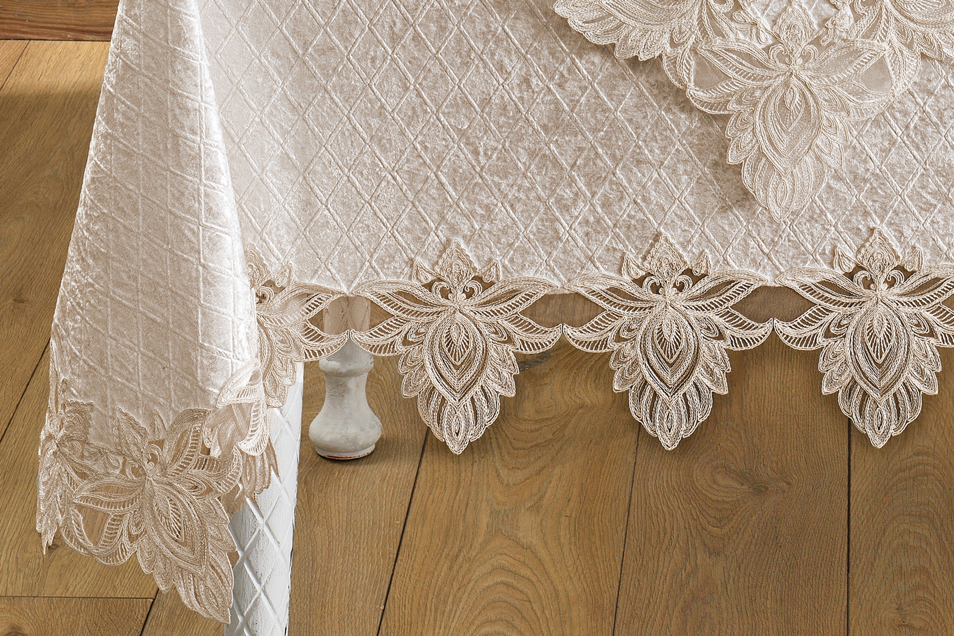 Evlen Re EVLEN HOME 26 PARÇA MASA ÖRTÜSÜ SETİ, GÜPÜRLÜ, PETRANA CAPPUCCİNO, 160X400