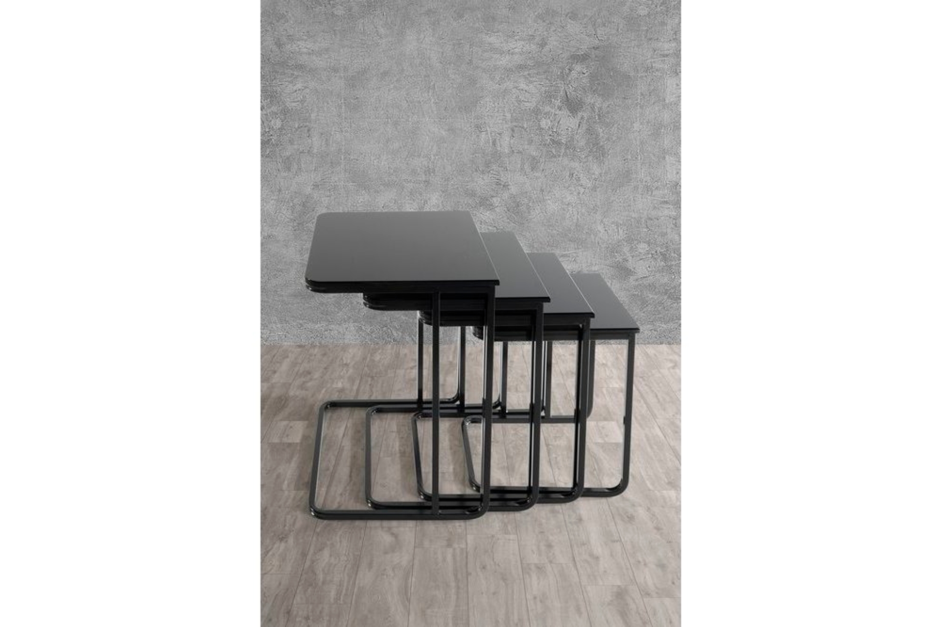 Vegas Zettafels met Zwarte Poten, Zwart