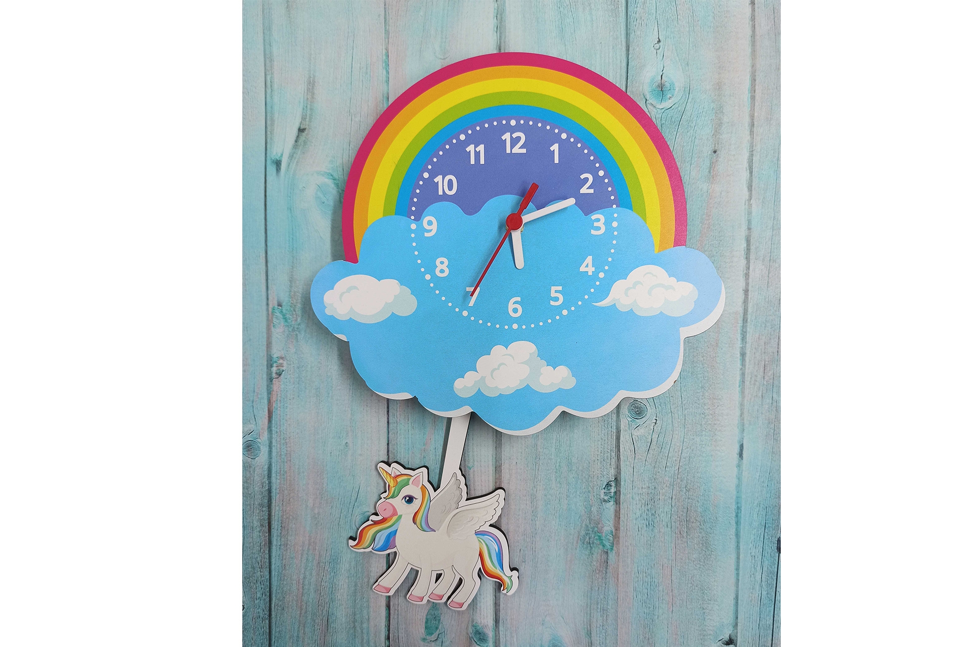 DEKORATİF SALLANAN SARKAÇLI AHŞAP UNICORN ÇOCUK ODASI DUVAR SAATİ
