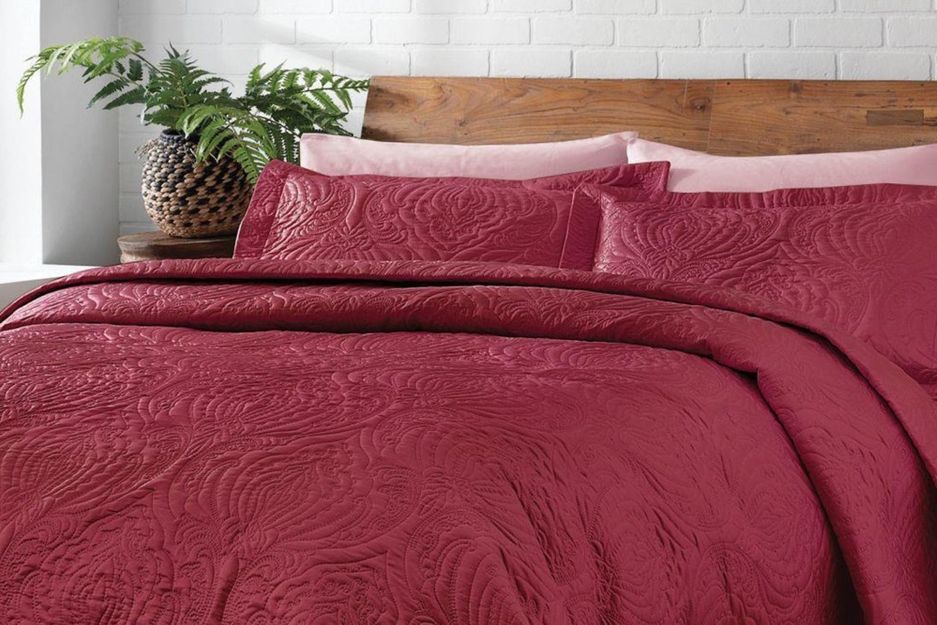 TAÇ DAMSON YATAK ÖRTÜSÜ TAKIMI ÇİFT KİŞİLİK BORDO FİYATI
