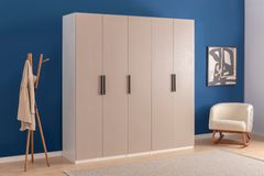 Luna Nox, Kastdeur, Strandhout