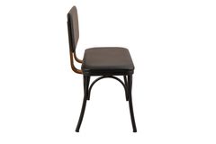 Oliver Bank, Zwart en Walnoot