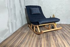 Asedia Maeve Schommelstoel, Antraciet & Natuurlijke Kleur