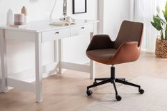 Dora Bureaustoel, Bruin en Steenrood