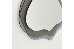 Layered Wave Spiegel