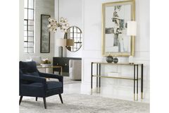 Fiorella Dressoir, Verouderd Zwart