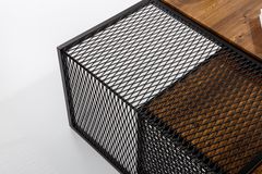 Valencia Salontafelset, Bruin