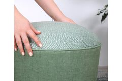 Sandy Poef met Houten Poten, Groen