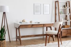 Tres Bureau, Walnoot