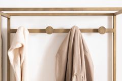 Gild Open Hanger, Messing