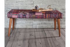 Retro Bank met Tapijtpatroon