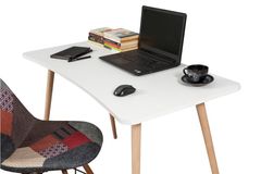 Fabio Bureau, Wit