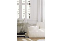 Apliqa Klara Vloerlamp, Zwart