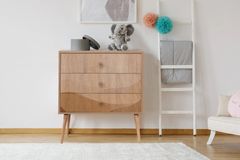 City Desert Chest of Drawers, Oak