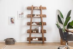 Moon Boekenkast, Walnoot