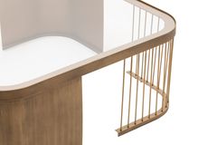 Sinta Salontafel, Messing