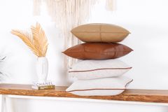 Dobsett Kussen, 40x40 cm, Bruin