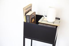 Aphrodite Side Table, Black