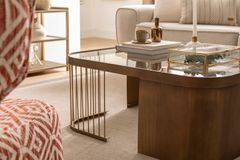 Sinta Salontafel, Messing
