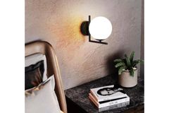 Boris Wandlamp, Zwart