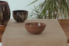 Massarelli effen linnen loper, beige