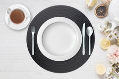 Jappe Zesdelige Rieten Onderbord, Zwart