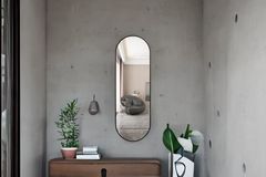 Marsah Timaeus Spiegel, Zwart