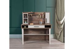 Trendy Bureau