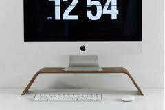 Galaxy Houten Monitorstandaard