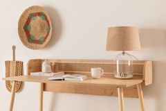 Torenna Bureau, Saffier Eik