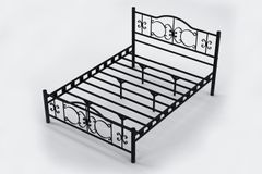 Pero Metalen Bedframe, 180x200 cm, Zwart