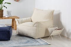 Notre Fauteuil met Hocker, Beige
