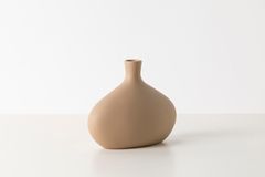 Pelike Ceramic Vase, Beige