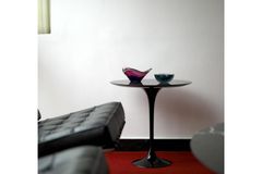 Tulip Bijzettafel, Zwart