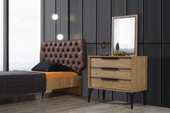 Colosseum Ladekast, Walnoot