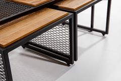 Valencia Salontafelset, Pijnboom