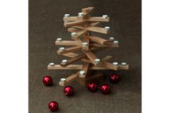 Christmas Tree, Oak