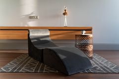 Bella Chaise Longue, Antraciet