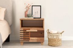 Leva Colorblock Nachtkastje, Pijnboom