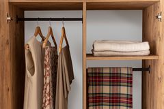 Dynamic Kledingkastmodule met 2 Deuren, 07