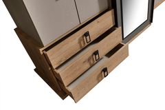 Ben Lawers Kledingkast met 3 Deuren