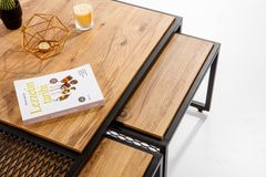 Valencia Salontafelset, Pijnboom