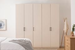 Luna Nox, Kastdeur, Wit Hout