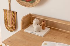 Torenna Bureau, Saffier Eik