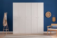 Luna Nox, Kastdeur, Lattenbodem