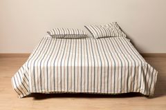 Luna Loft Reversible Ranforce Duvet Cover Set, Double Size, Multicolour