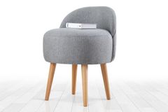 Corville Poef, Grijs