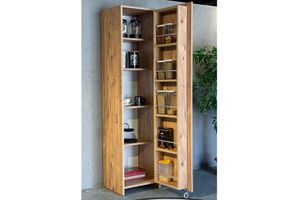Barnie Kitchen Cabinet, Pine